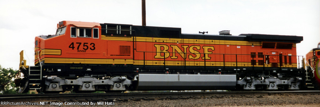 BNSF C44-9W 4753